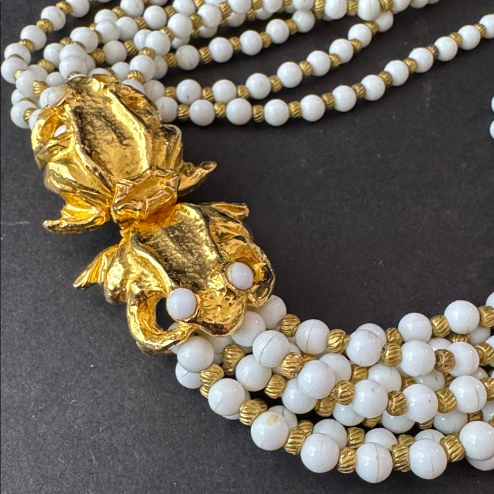 Mimi di Nardo Frogs Clasp white and  Gold Beads multi strand choker Necklace - Picture 2 of 9